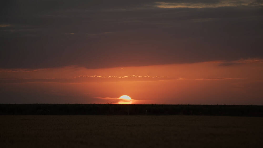 8.Amanece